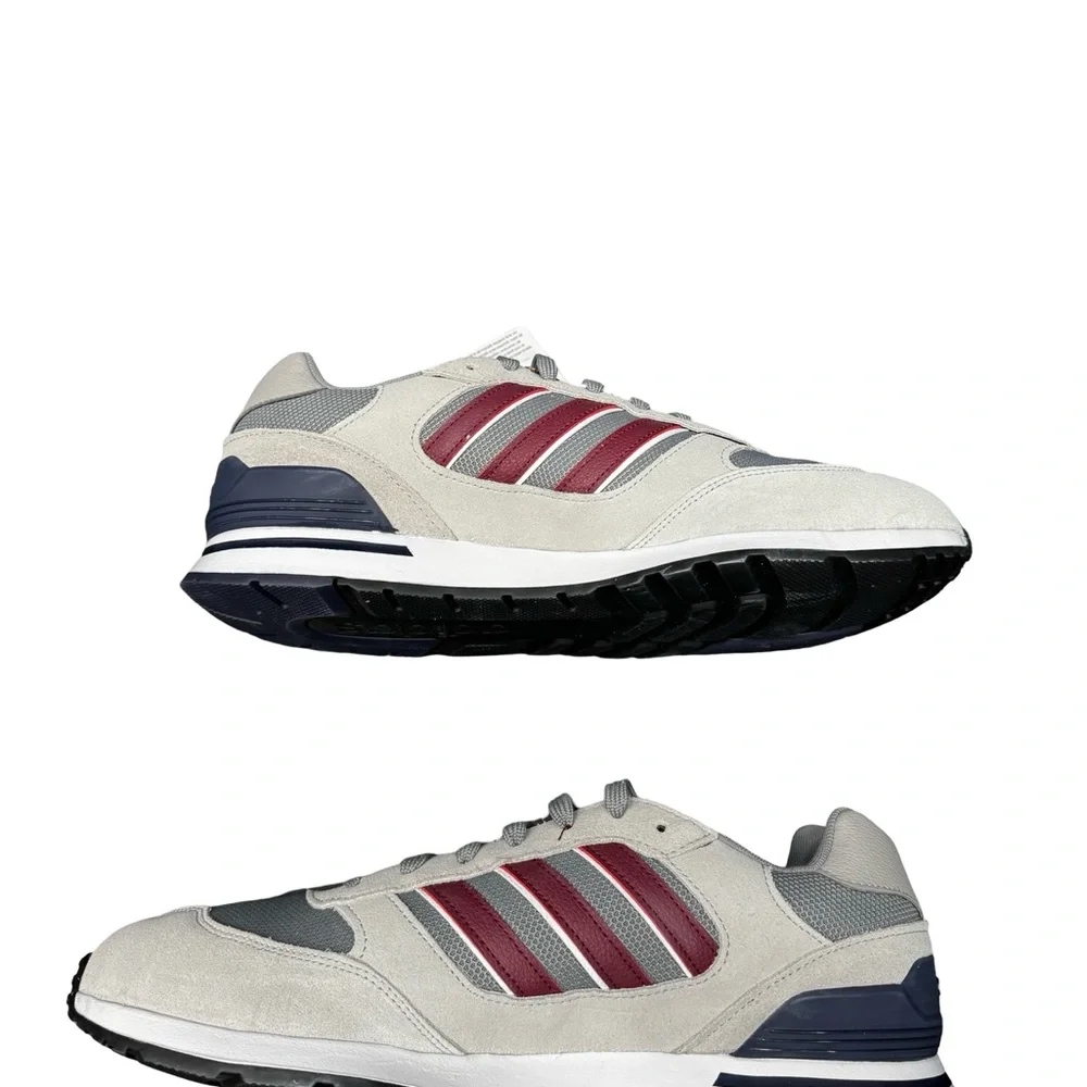 Adidas Run 80s Mens Size 12 Gray Red Stripes Retro Sneakers BNWT Casual Heat